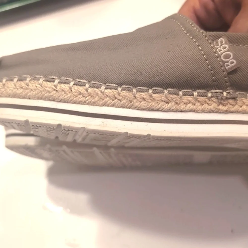 BOB'S By Skecher Memory Foam Gray Espadrilles Size 7